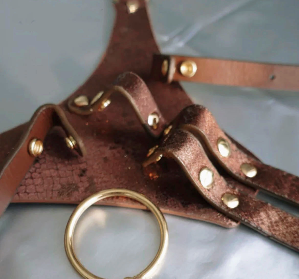 Leather Strap Ons Strap on Leather Harness and Strap On | Bekinky