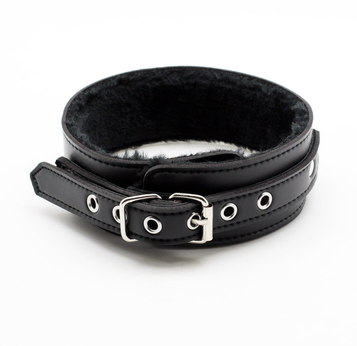 a black BDSM Collar and leash set